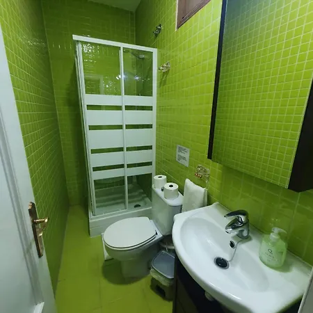 Apartamentos Econostay Fuencarral Madrid Buitenkant foto